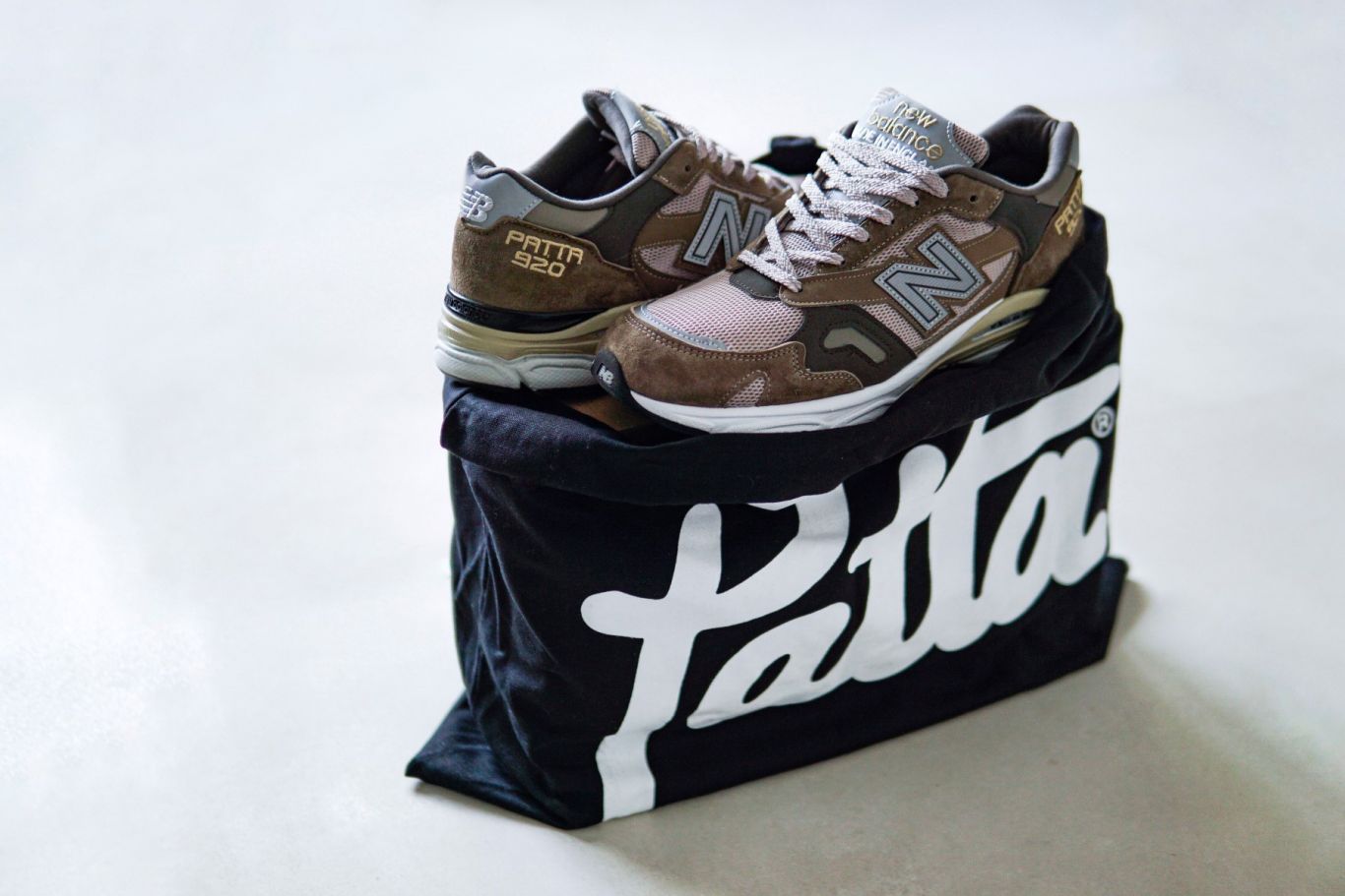 WOMFT? Review - New Balance x Patta 920 - WOMFT? - What's On My