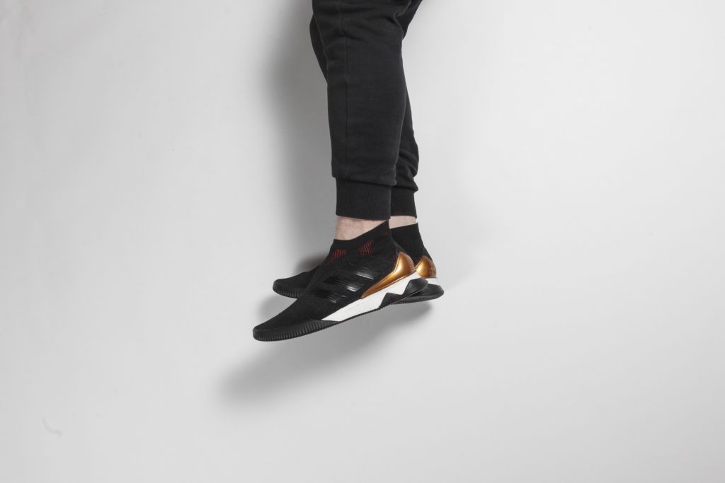Adidas predator tango clearance on feet