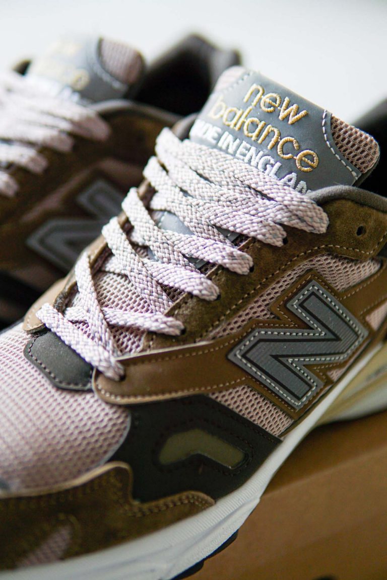 new balance x mowalola 9060